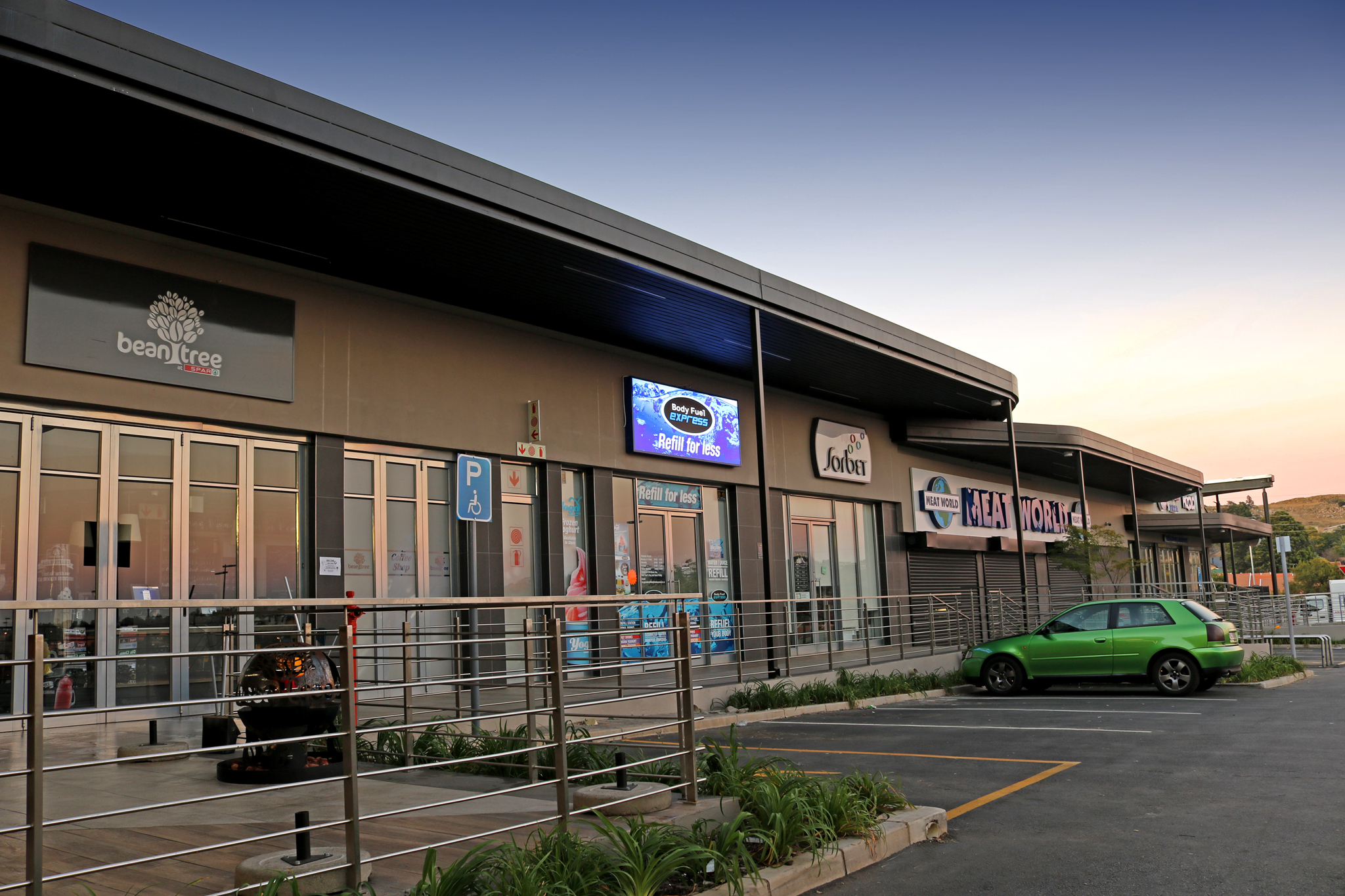 The Valley – by Retail